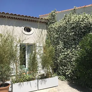  Maison d'hôtes De Cuques T2