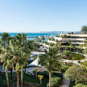 4* Hotel - Port St Laurent, An Ihg
